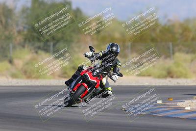 media/Nov-11-2023-SoCal Trackdays (Sat) [[efd63766ff]]/Turn 2 Set 1 (1125am)/